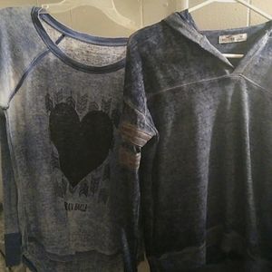 Hollister tops